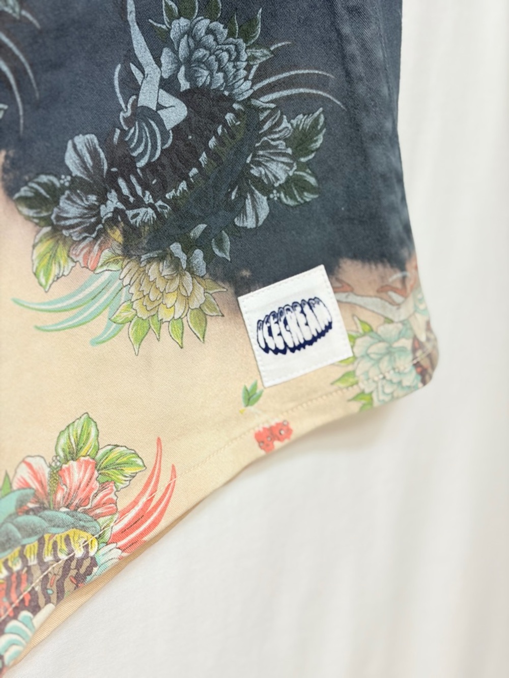 Icecream Floral Print Casual Shorts Large Waist 34 - Picture 3 of 9